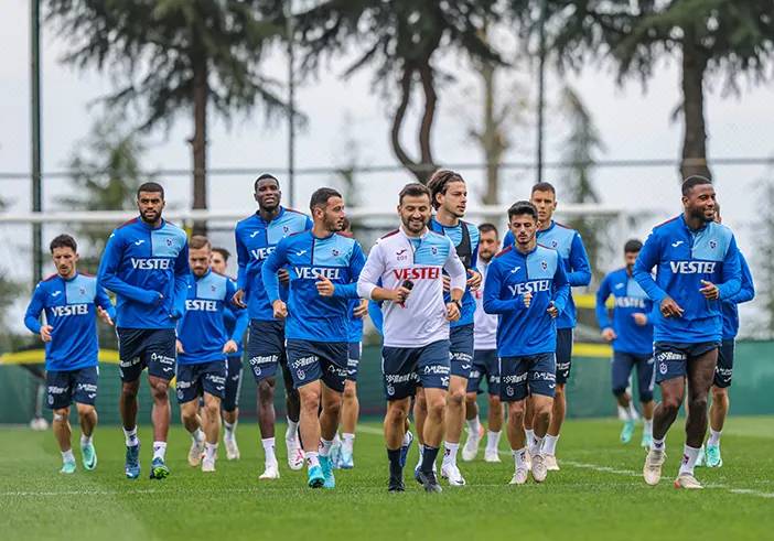 Trabzonspor Sivasspor maçına çift kale maç ile hazırlandı 11